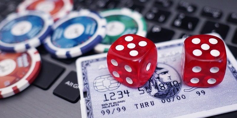 Những chú ý cần biết khi chơi đánh bài online đổi tiền thật